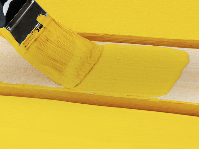 verniciare il legno